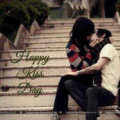 Kiss Day – wedding anniversary cards