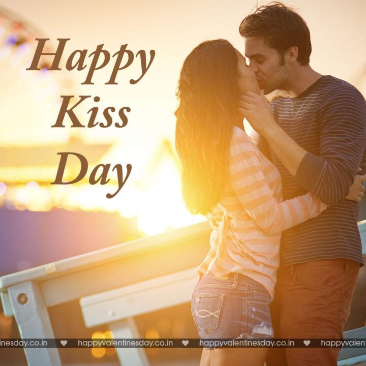 Kiss Day – free anniversary cards